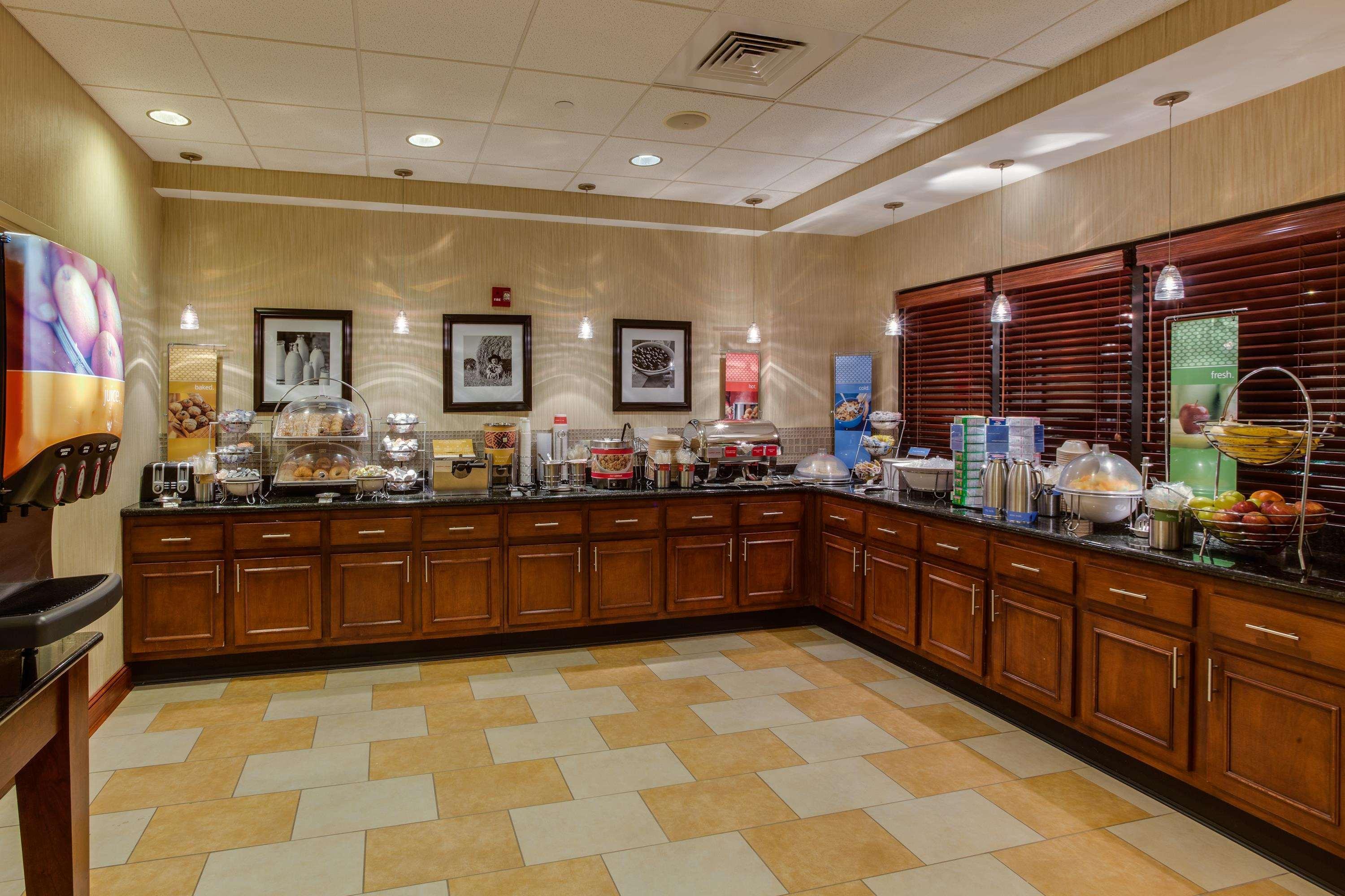 Hampton Inn Lewisburg Exterior foto