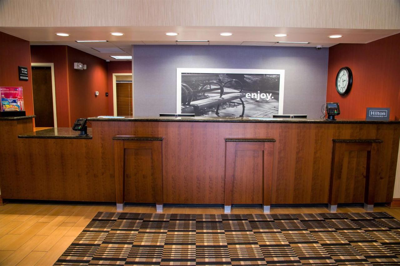 Hampton Inn Lewisburg Exterior foto